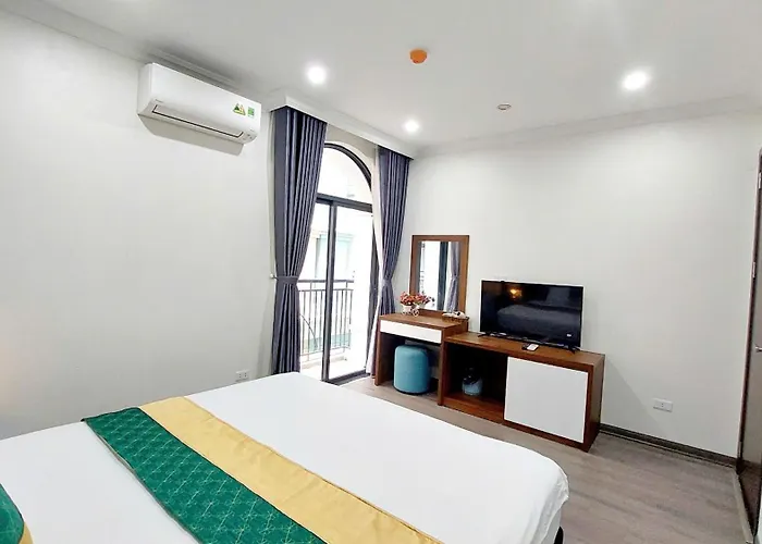 Biệt thự Sweet - The Harbor Bay 260-261 Tại Bãi Cháy Quảng Ninh Cách Bãi Tắm Marina Bay 200m