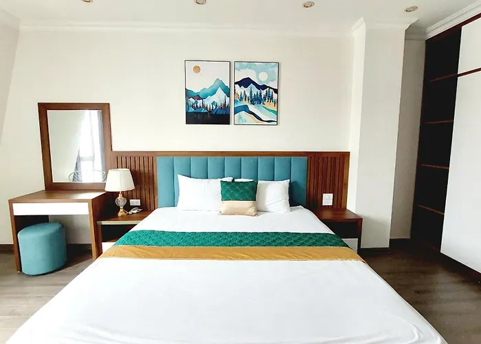 Biệt thự Sweet - The Harbor Bay 260-261 Tại Bãi Cháy Quảng Ninh Cách Bãi Tắm Marina Bay 200m *