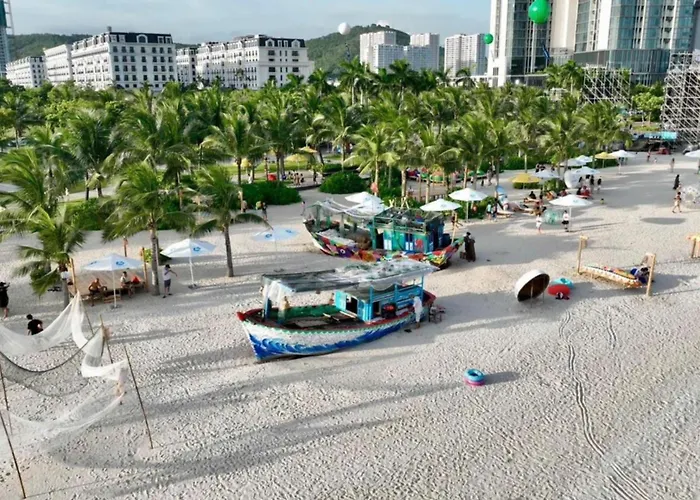 Biệt thự Sweet - The Harbor Bay 260-261 Tại Bãi Cháy Quảng Ninh Cách Bãi Tắm Marina Bay 200m